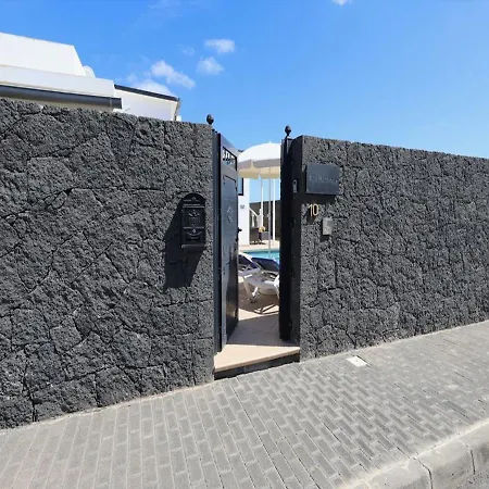 Cosy Lanzarote 3 Bedrooms Heated Pool Honey וילה פוארטו דל כרמן